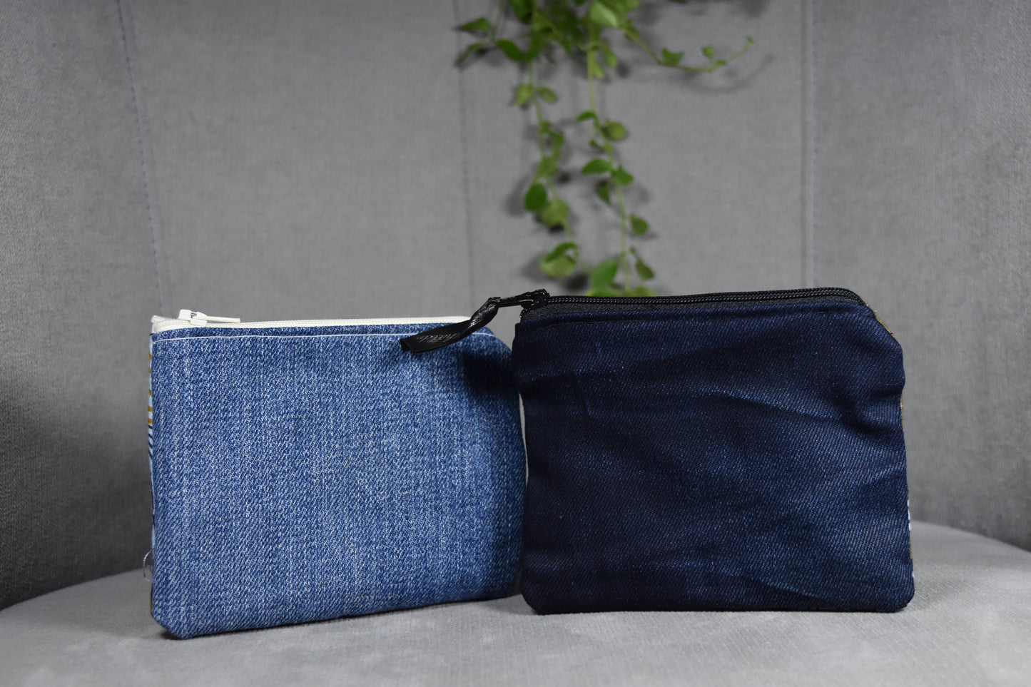 Tinys florales colorées et jeans